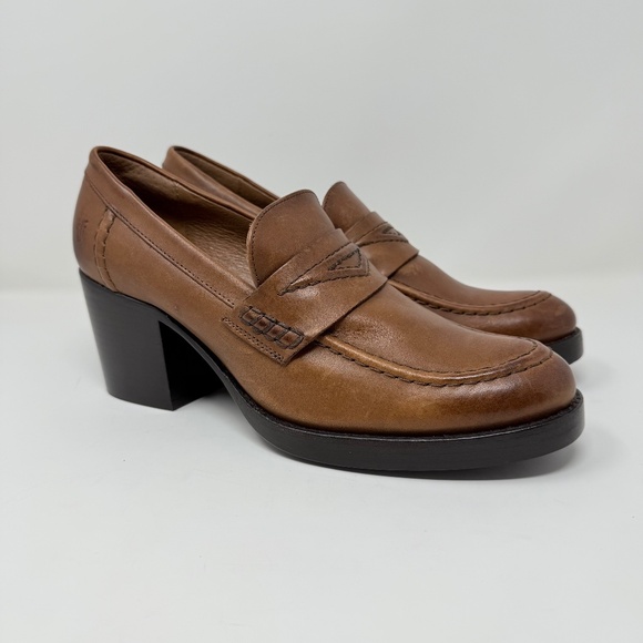 New Frye Jean Loafers Caramel Women's Sz 10 - Picture 2 of 12